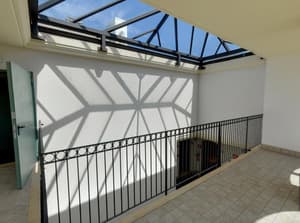 thumbnail: Interior