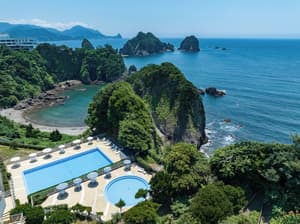 thumbnail: Outdoor pool
