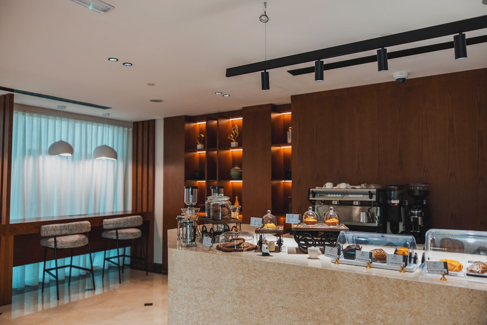 Restaurant-cafeteria