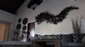thumbnail: Room amenity