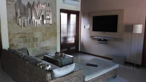 thumbnail: Room amenity