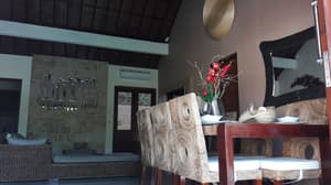 thumbnail: In-room dining