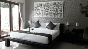 thumbnail: Room