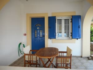 thumbnail: Property entrance