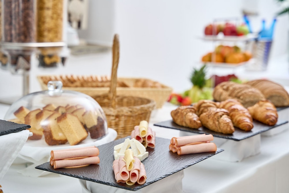 Restaurant-cafeteria