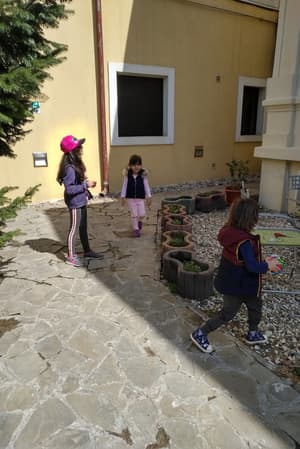thumbnail: Children's play area - outdoor