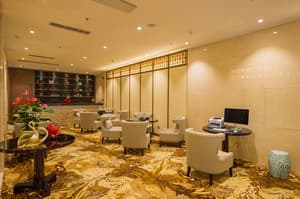 thumbnail: Lounge