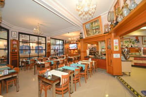 thumbnail: Restaurant