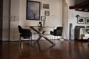 thumbnail: In-room dining