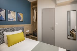 thumbnail: Room
