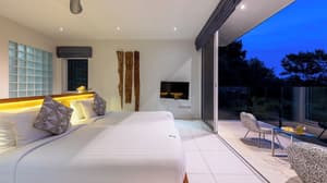 thumbnail: Room