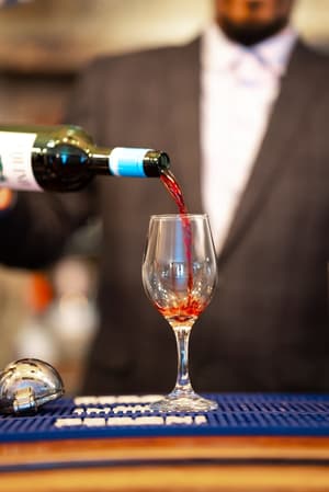 thumbnail: Bar (on property)