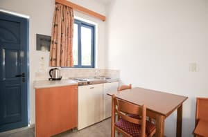 thumbnail: Private kitchenette