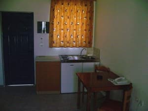 thumbnail: Private kitchenette
