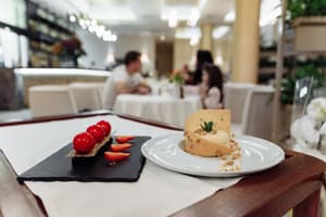 thumbnail: Dining