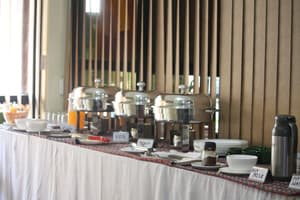 thumbnail: Breakfast area