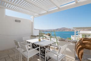 thumbnail: Balcony
