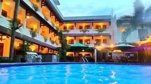 thumbnail: Outdoor pool