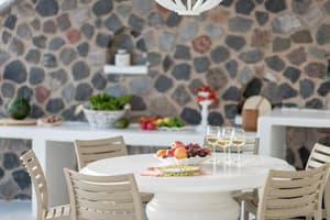 thumbnail: In-room dining