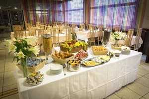 thumbnail: Breakfast area