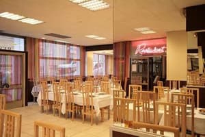 thumbnail: Restaurant