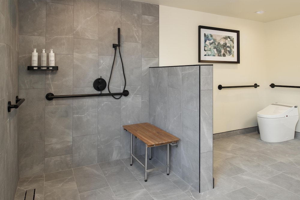 Bathroom shower