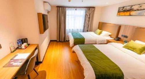858586827.jpg