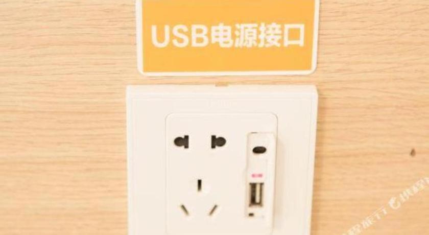 875256710.jpg