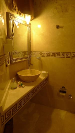 thumbnail: Bathroom sink