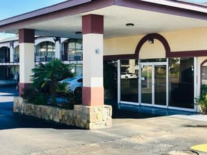 Executive Inn