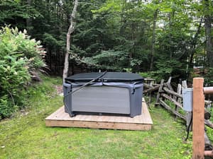 thumbnail: Private spa tub