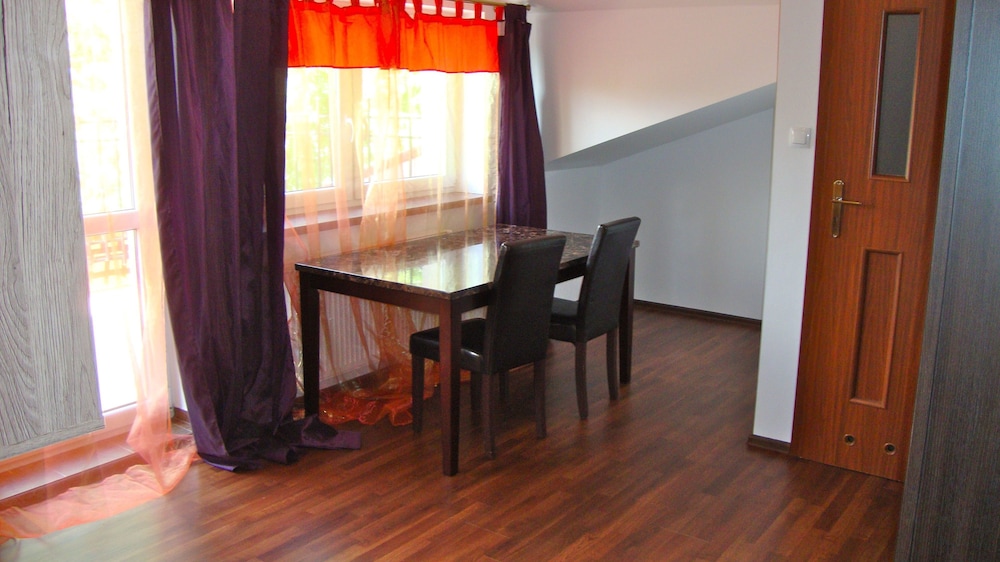 Restaurant-cafeteria