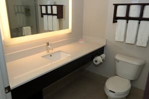 thumbnail: Bathroom