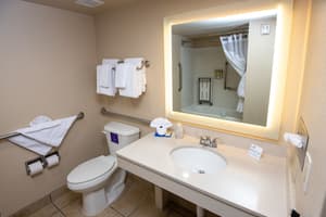 thumbnail: Bathroom