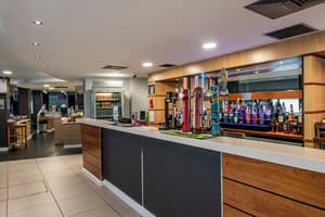 thumbnail: Bar (on property)