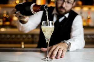 thumbnail: Bar (on property)
