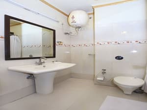 thumbnail: Bathroom