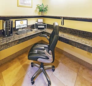 thumbnail: Business center