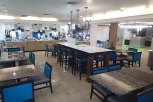 thumbnail: Breakfast area