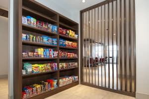 thumbnail: Snack bar