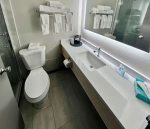 thumbnail: Bathroom