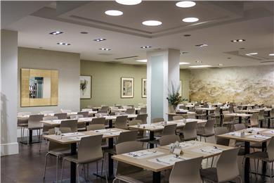 Dining,Dining Area,Restaurant,On-Site