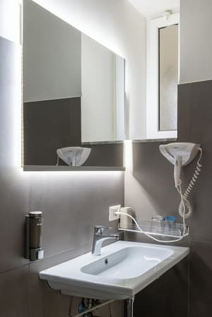 thumbnail: Bathroom