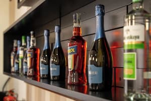 thumbnail: Bar (on property)