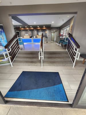 thumbnail: Reception