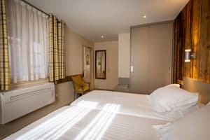 thumbnail: Room