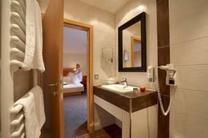 thumbnail: Bathroom