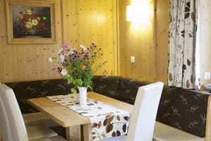 thumbnail: In-room dining