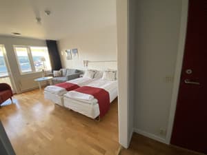 thumbnail: Room