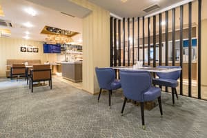 thumbnail: Breakfast area